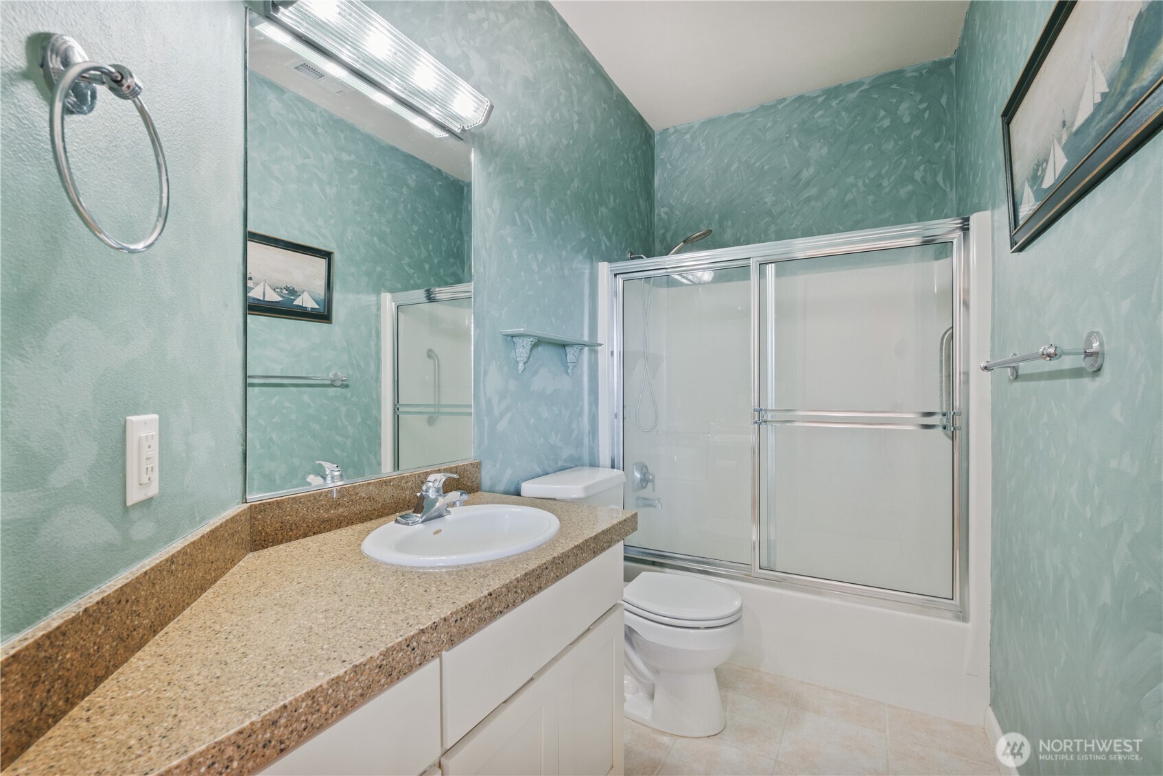 245 W St James Place , Longview, WA 98632