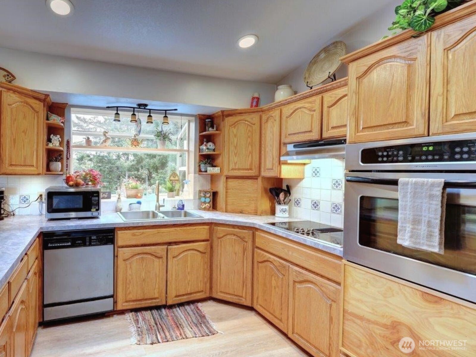 26605 Park Avenue , Ocean Park, WA 98640