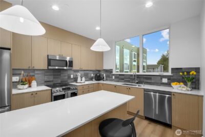 12322 14TH Avenue NE #B, Seattle, WA 98125 - Photo 13