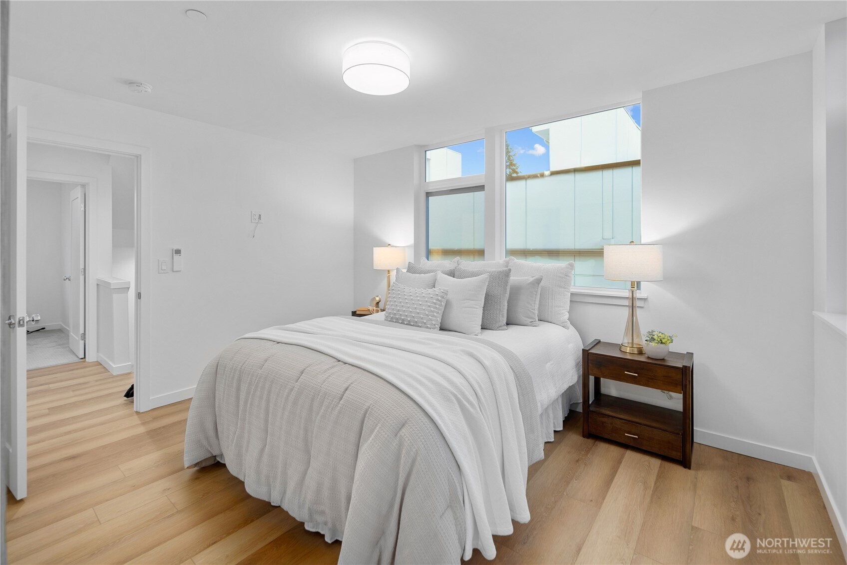 12322 14TH Avenue NE #B, Seattle, WA 98125