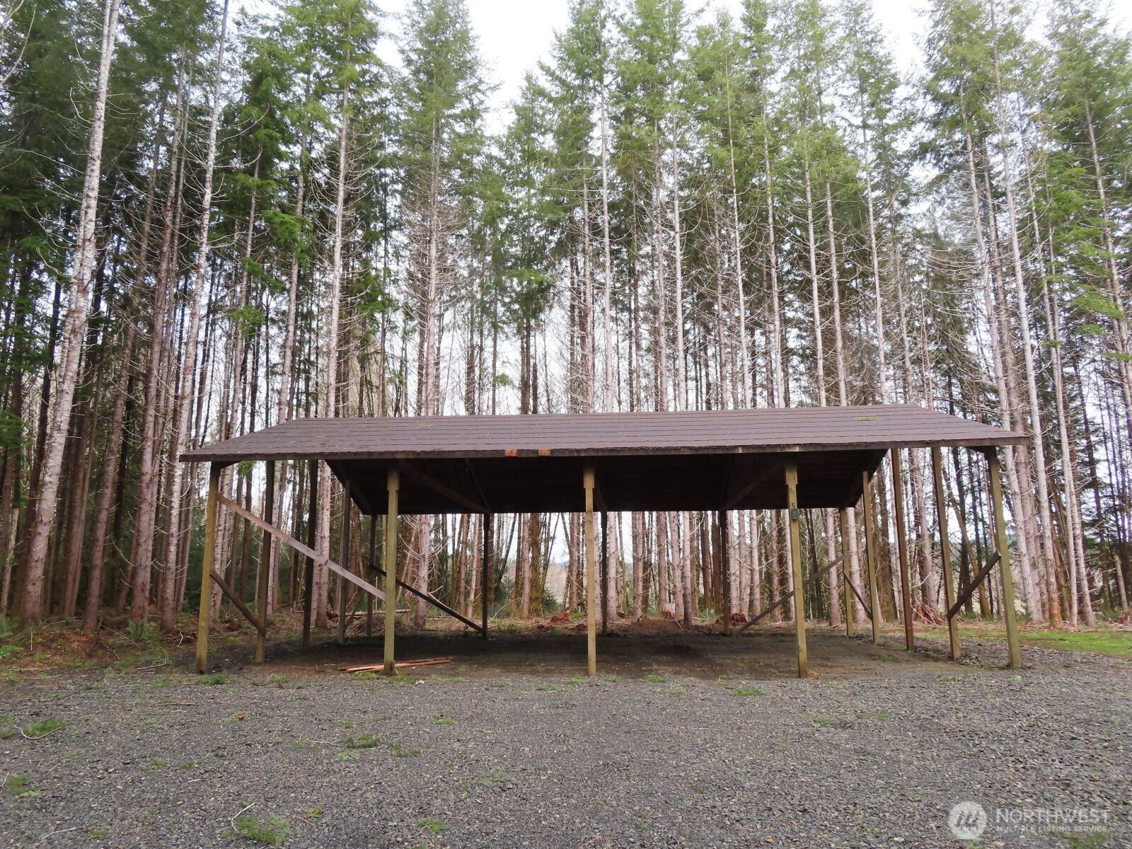 2431 N River Road , Cosmopolis, WA 98537