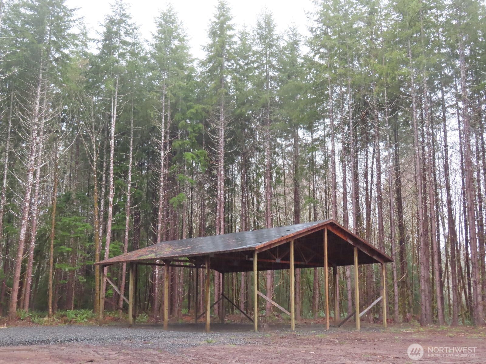 2431 N River Road , Cosmopolis, WA 98537