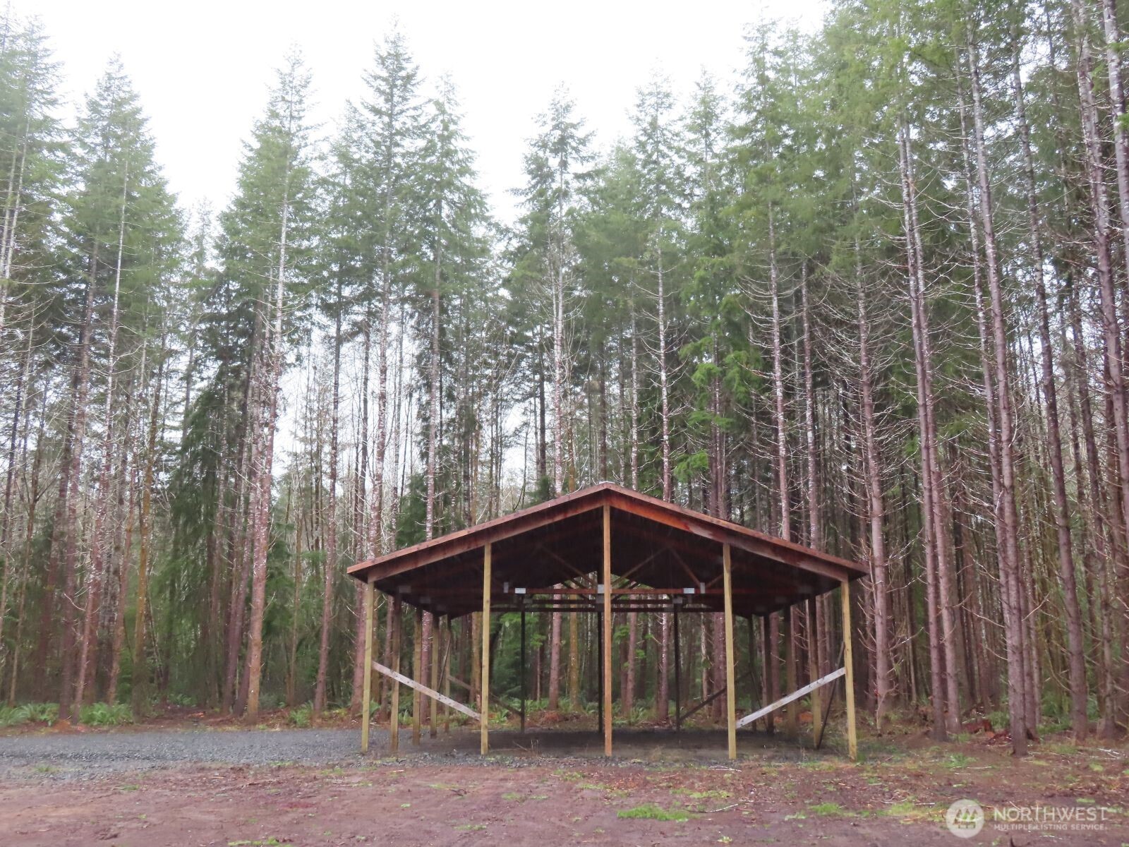 2431 N River Road , Cosmopolis, WA 98537