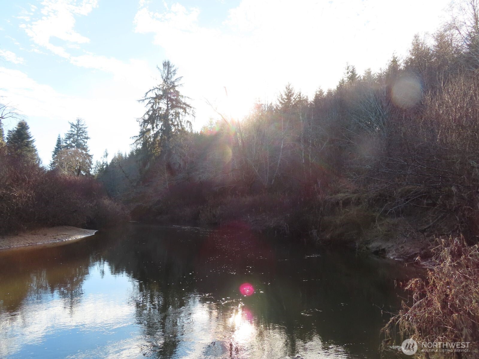 2431 N River Road , Cosmopolis, WA 98537