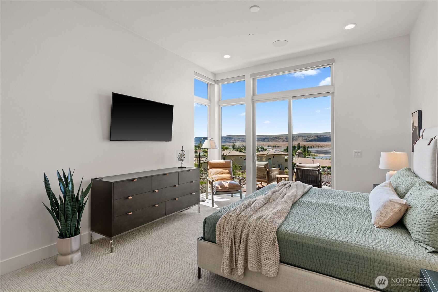 23427 Canopy Drive NW, Quincy, WA 98848