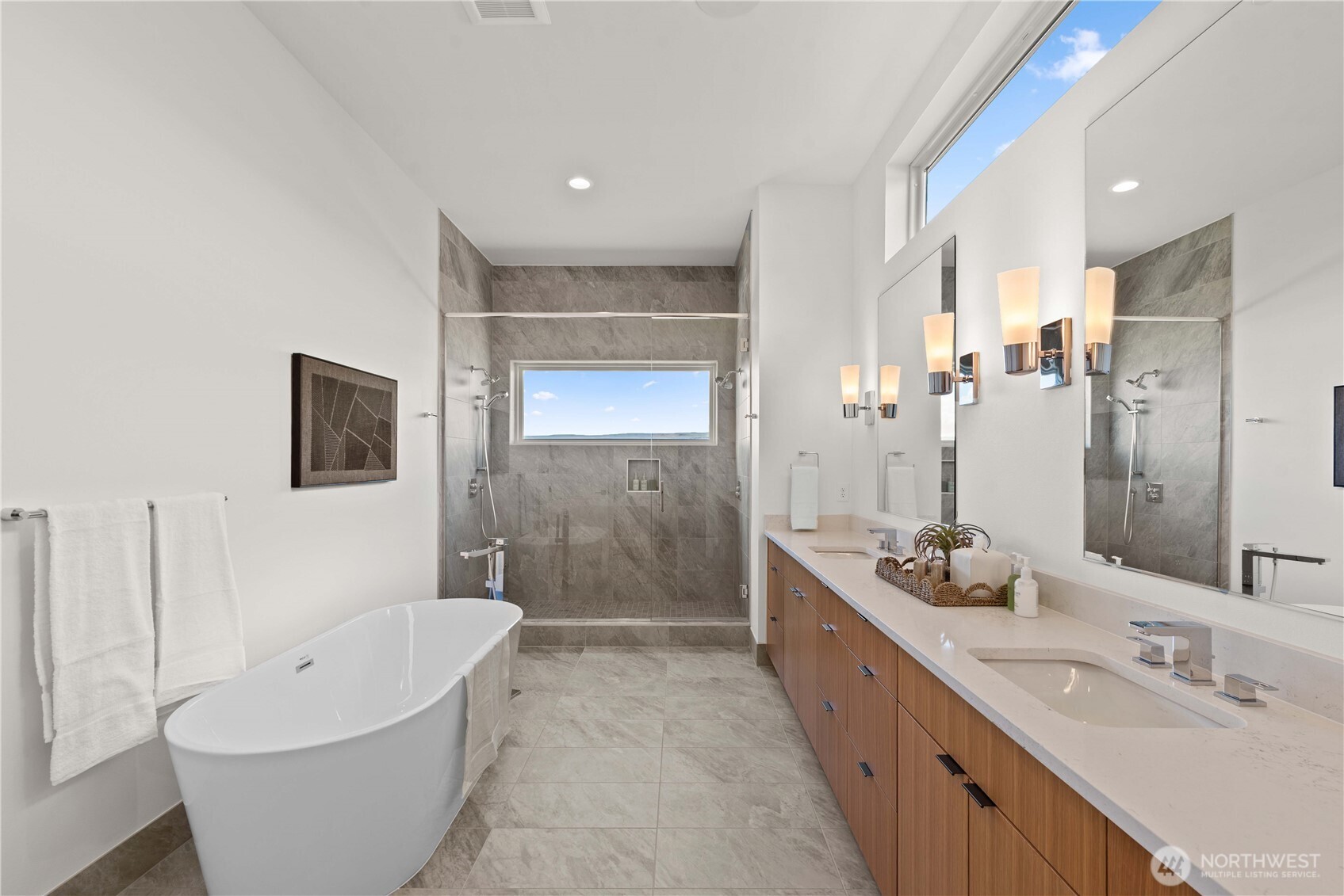 23427 Canopy Drive NW, Quincy, WA 98848