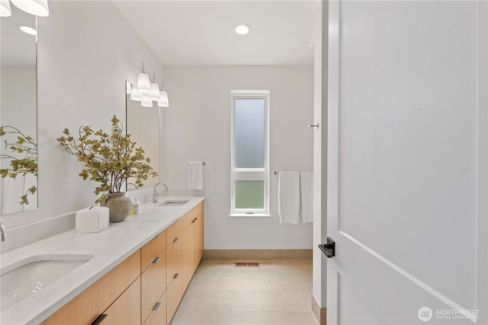 23427 Canopy Drive NW, Quincy, WA 98848