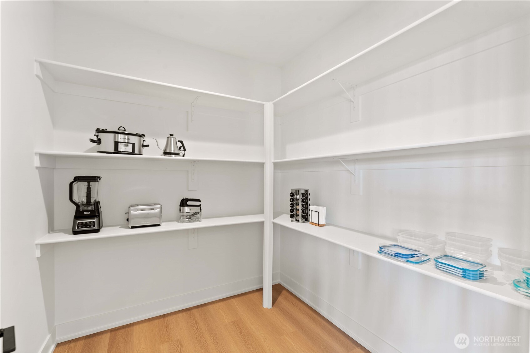 23427 Canopy Drive NW, Quincy, WA 98848