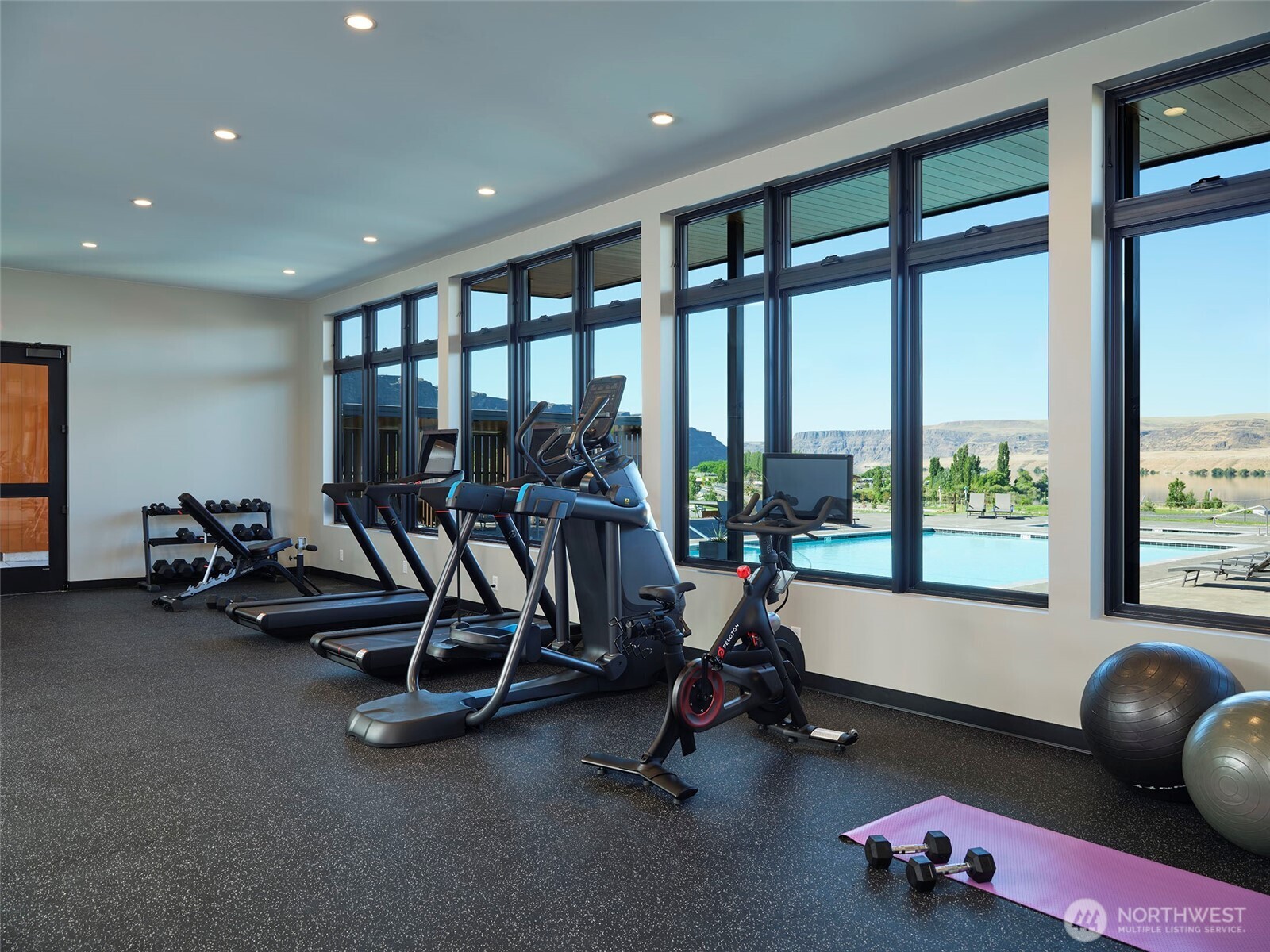 23427 Canopy Drive NW, Quincy, WA 98848