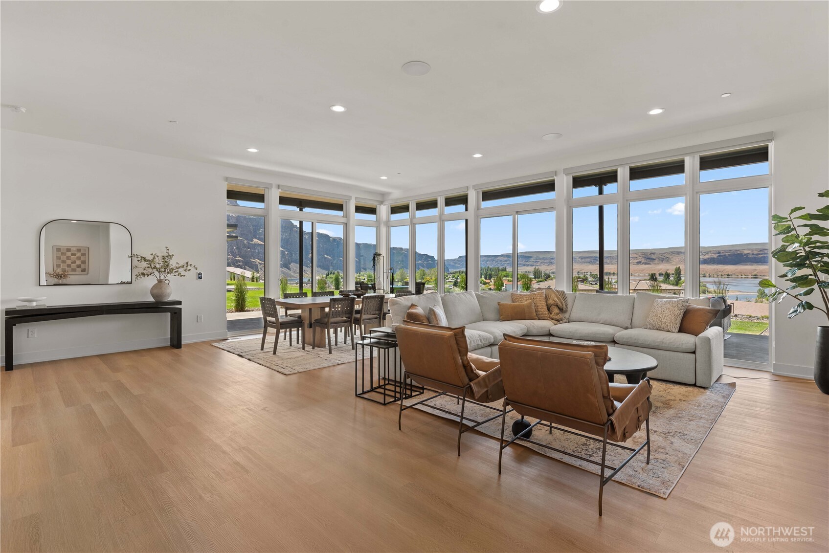 23427 Canopy Drive NW, Quincy, WA 98848