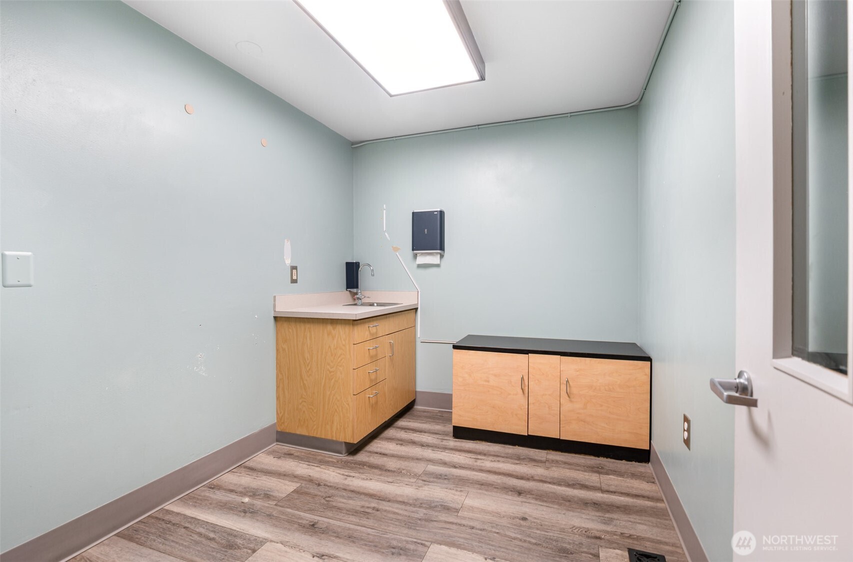 10834 SE Kent Kangley Road , Kent, WA 98030