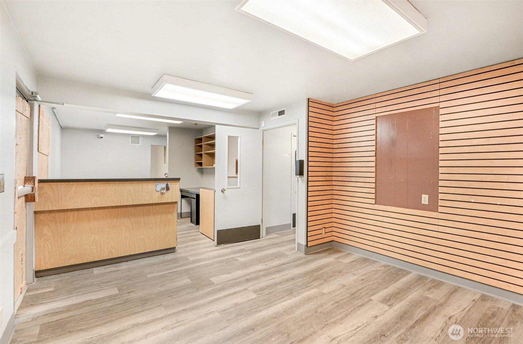 10834 SE Kent Kangley Road , Kent, WA 98030