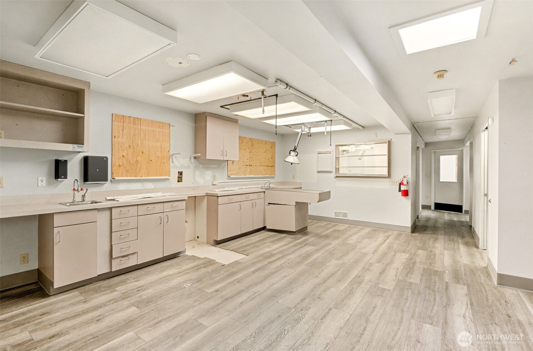 10834 SE Kent Kangley Road , Kent, WA 98030