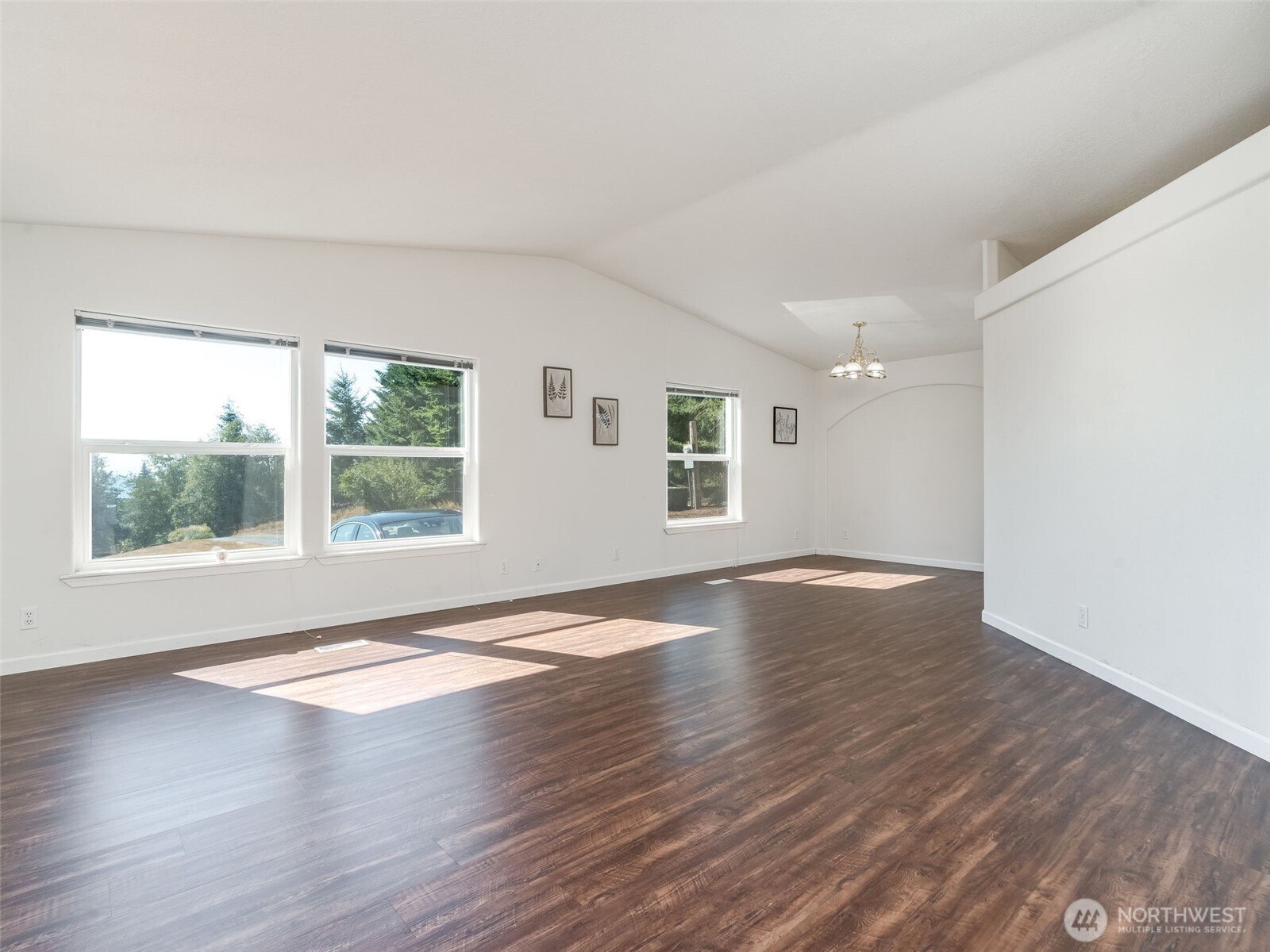 1712 Mount Pleasant Road , Kelso, WA 98626-9218