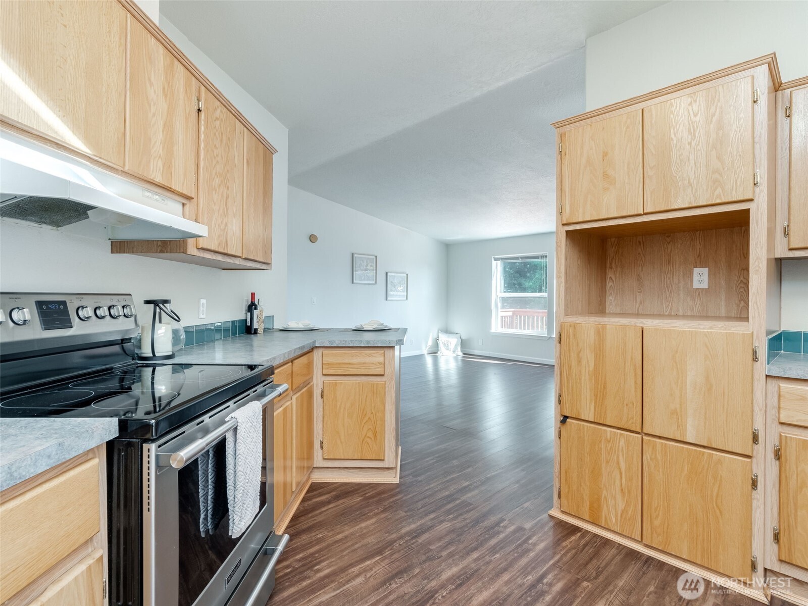 1712 Mount Pleasant Road , Kelso, WA 98626-9218