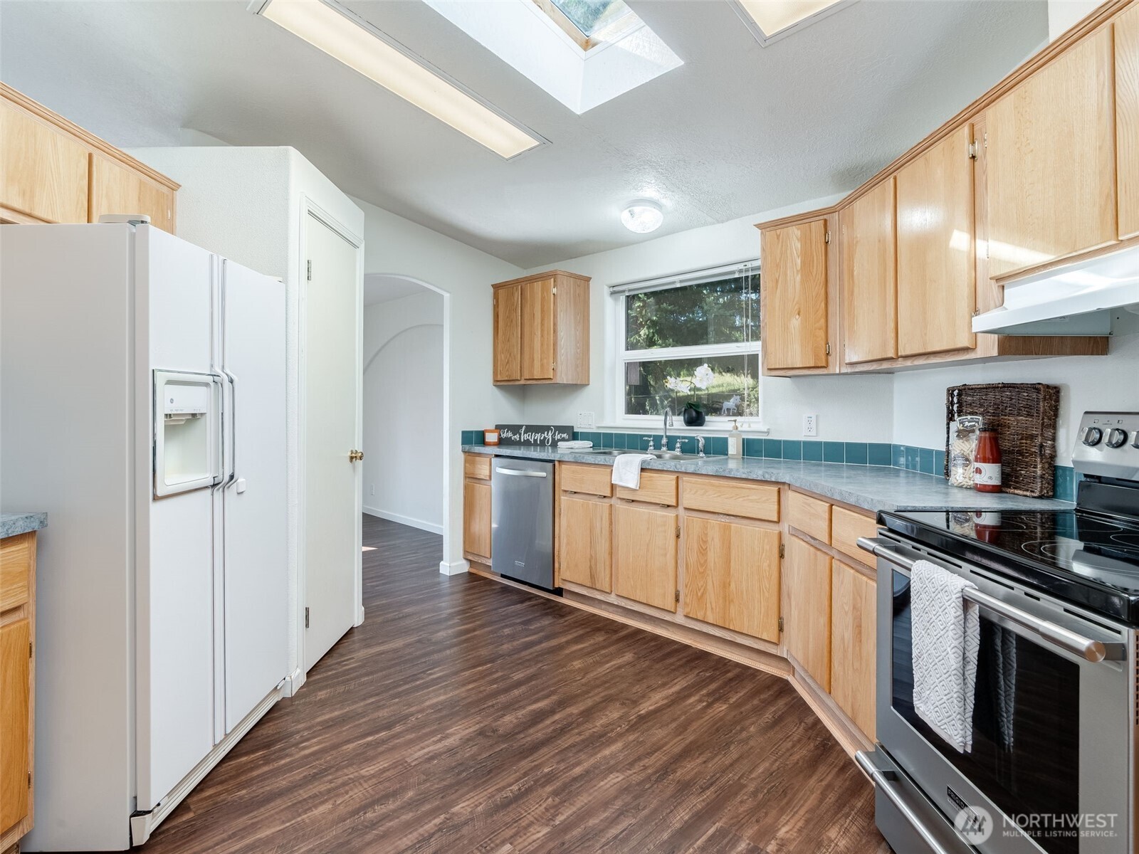 1712 Mount Pleasant Road , Kelso, WA 98626-9218