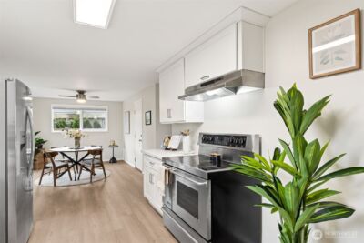18720 4th Avenue S, Burien, WA 98148 - Photo 6