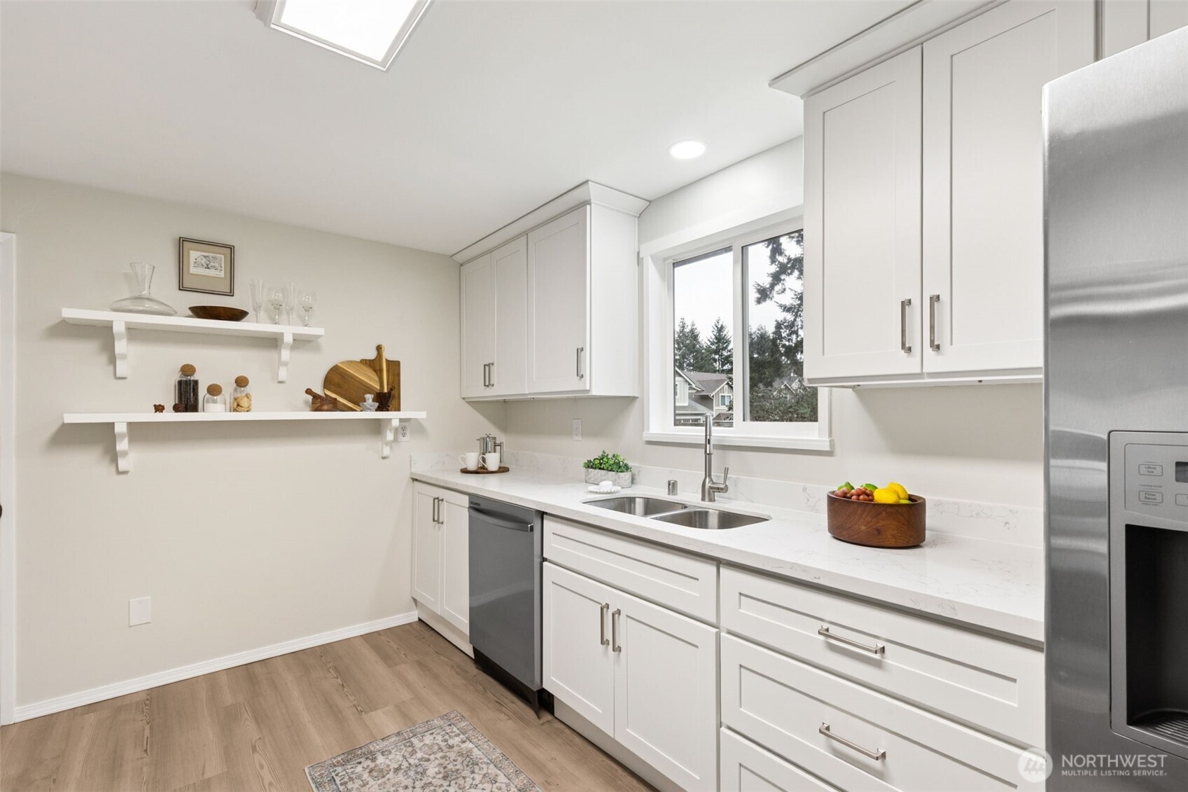 18720 4th Avenue S, Burien, WA 98148