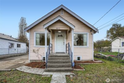 8435 46th ave S, Seattle, WA 98118