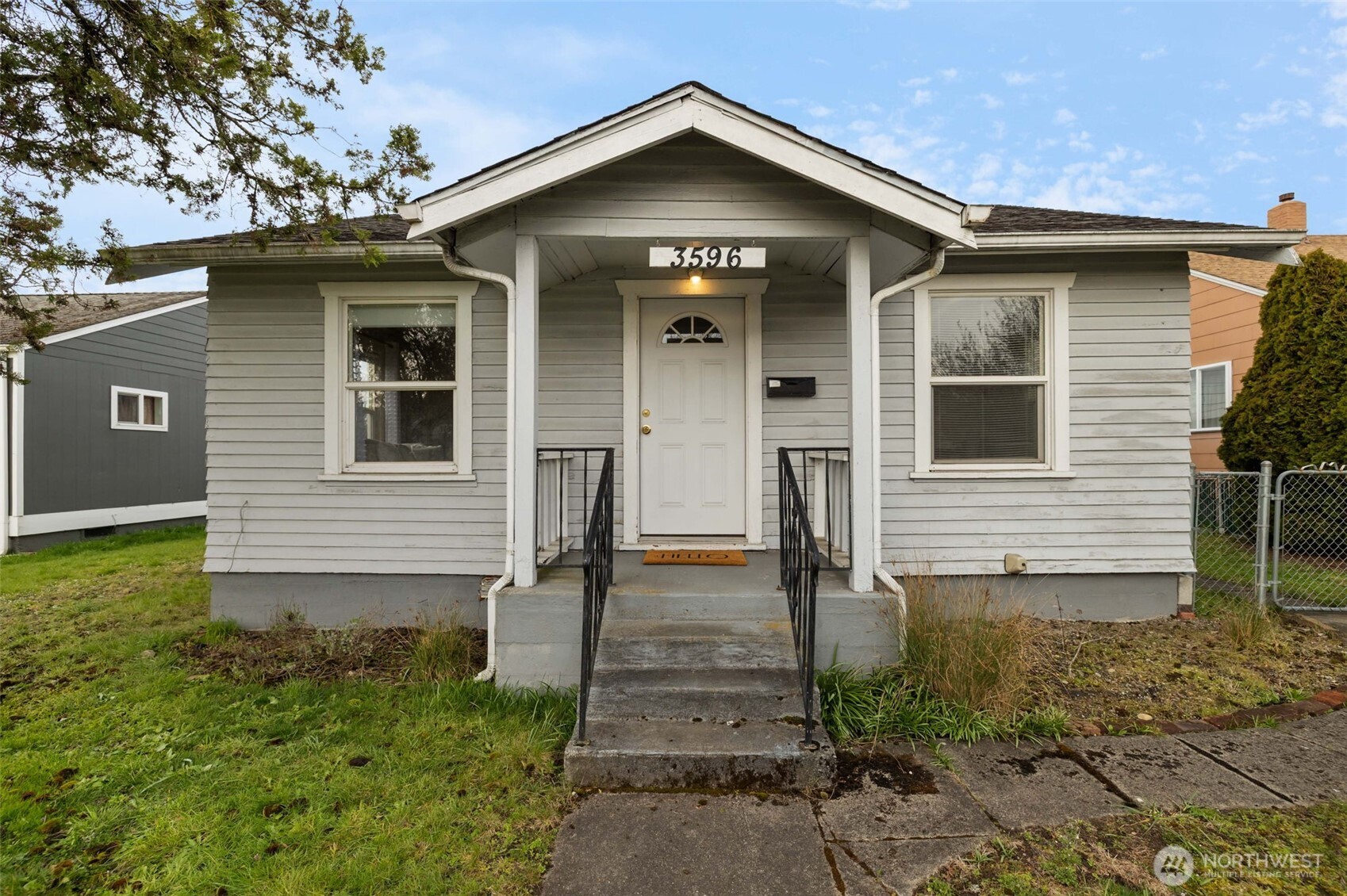 3596 E Howe Street , Tacoma, WA 98404