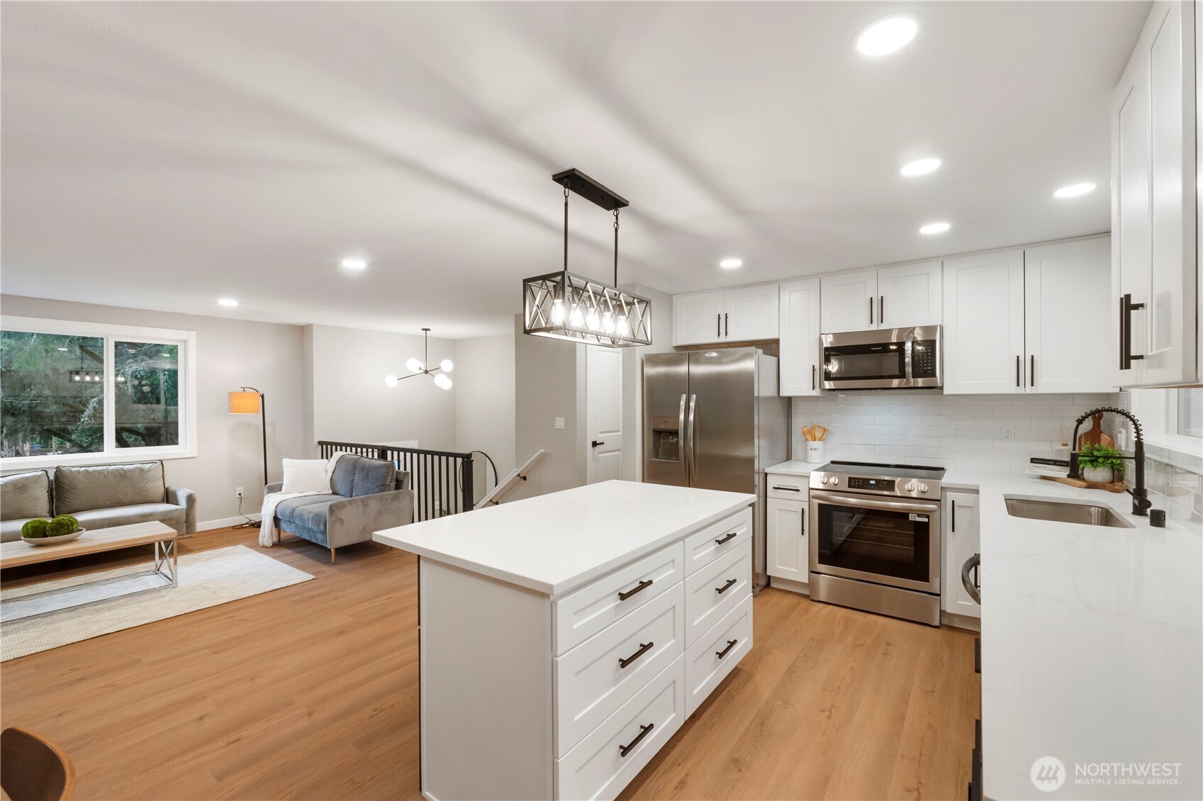 2503 Natalie Lane , Steilacoom, WA 98388