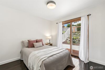 7758 Highland Park Way SW, Seattle, WA 98106 - Photo 16