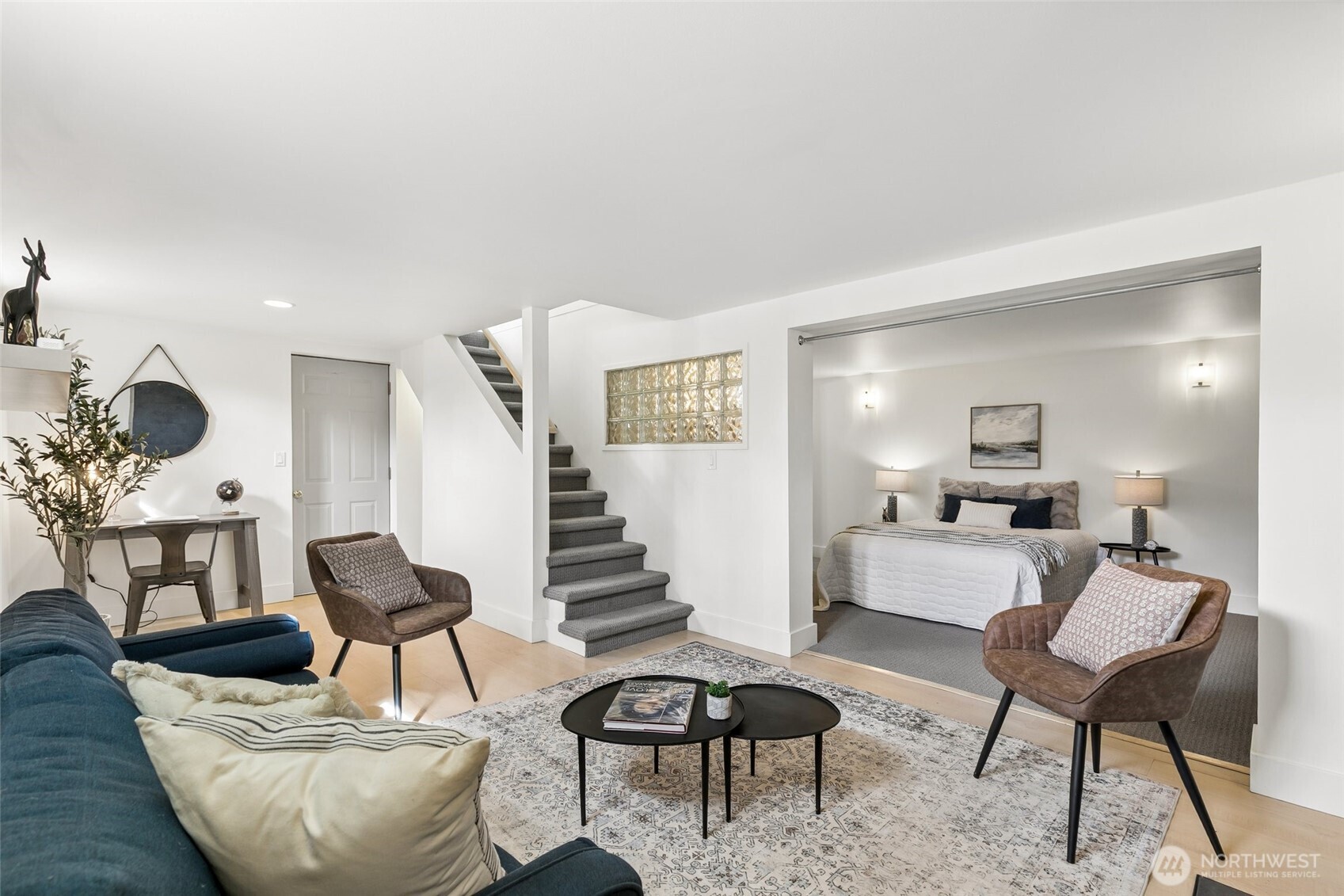 7758 Highland Park Way SW, Seattle, WA 98106