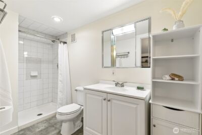 7758 Highland Park Way SW, Seattle, WA 98106 - Photo 25