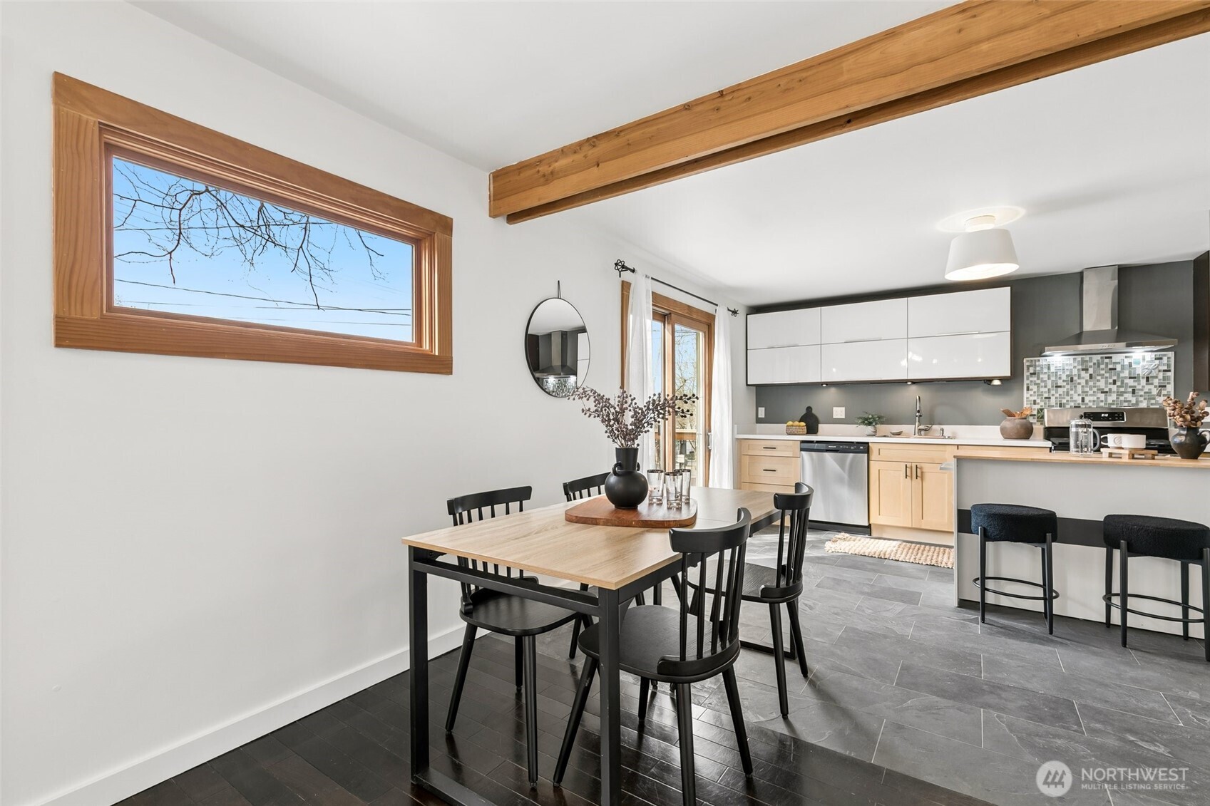 7758 Highland Park Way SW, Seattle, WA 98106