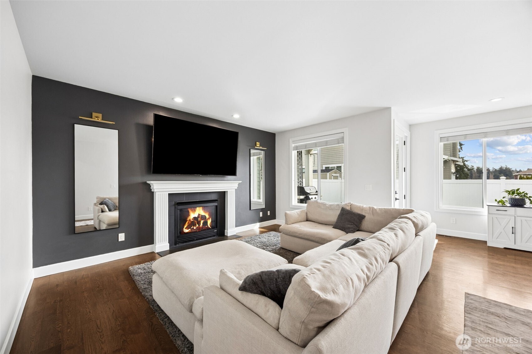 9117 80TH Avenue SW, Lakewood, WA 98498