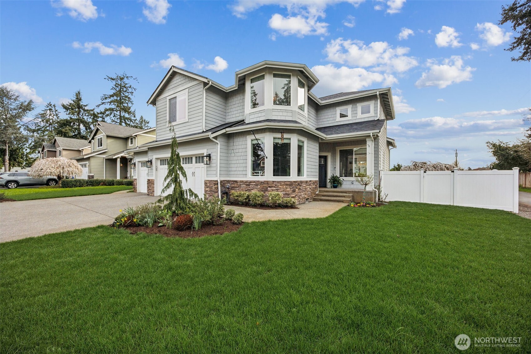 9117 80TH Avenue SW, Lakewood, WA 98498