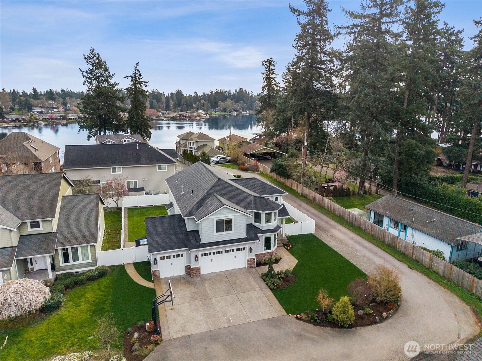 9117 80TH Avenue SW, Lakewood, WA 98498