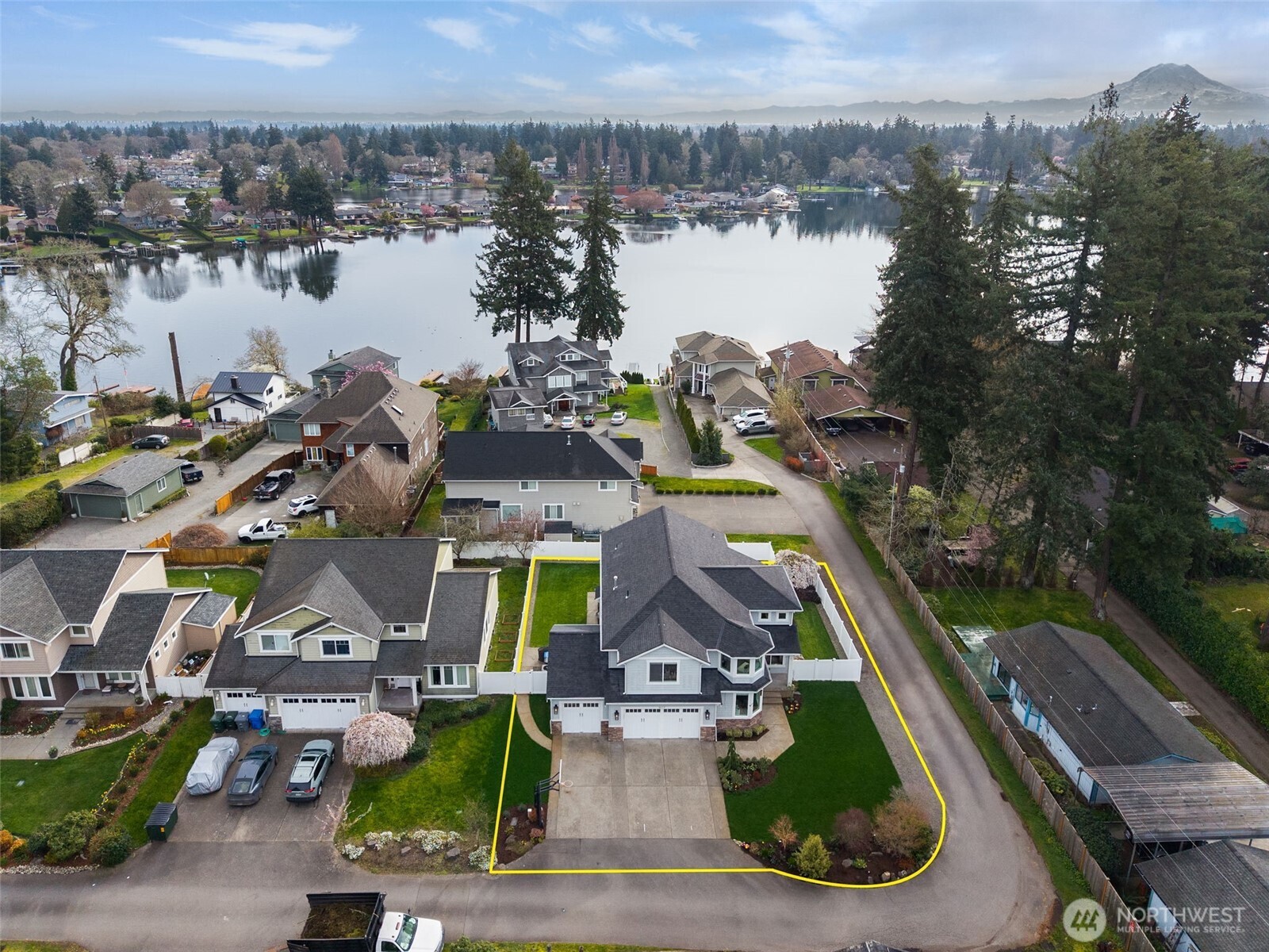 9117 80TH Avenue SW, Lakewood, WA 98498