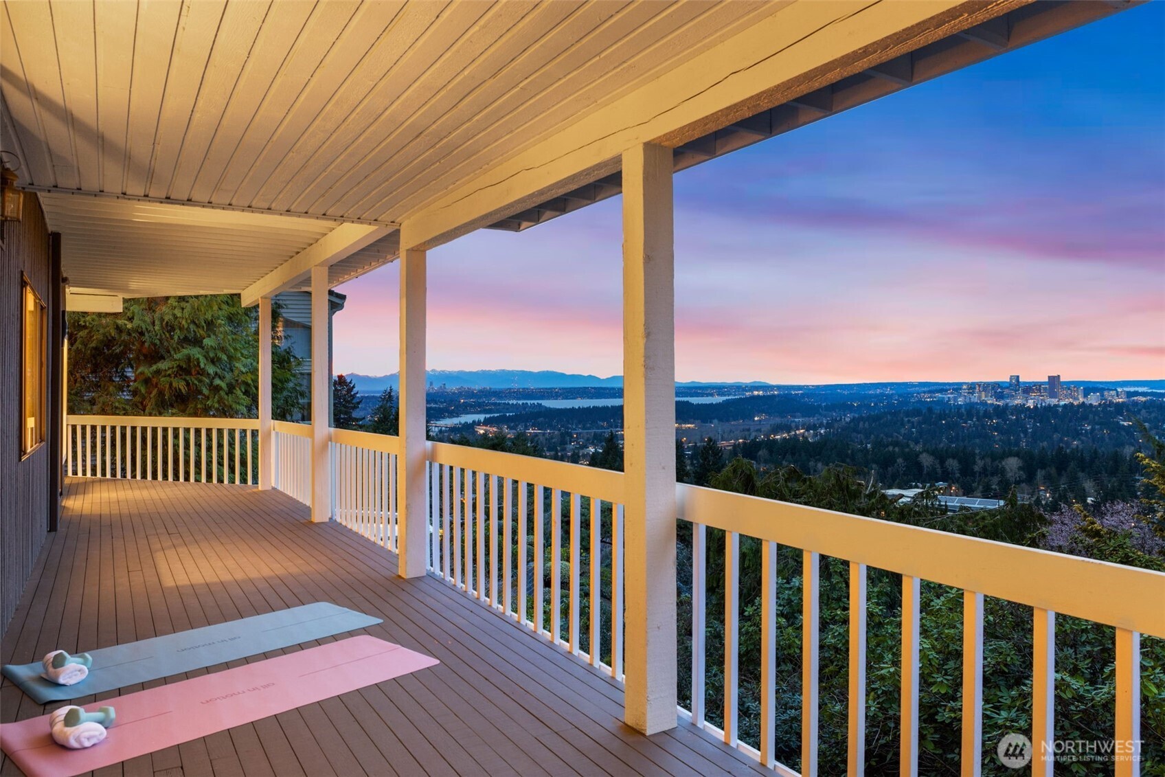 14108 SE 44th Street , Bellevue, WA 98006