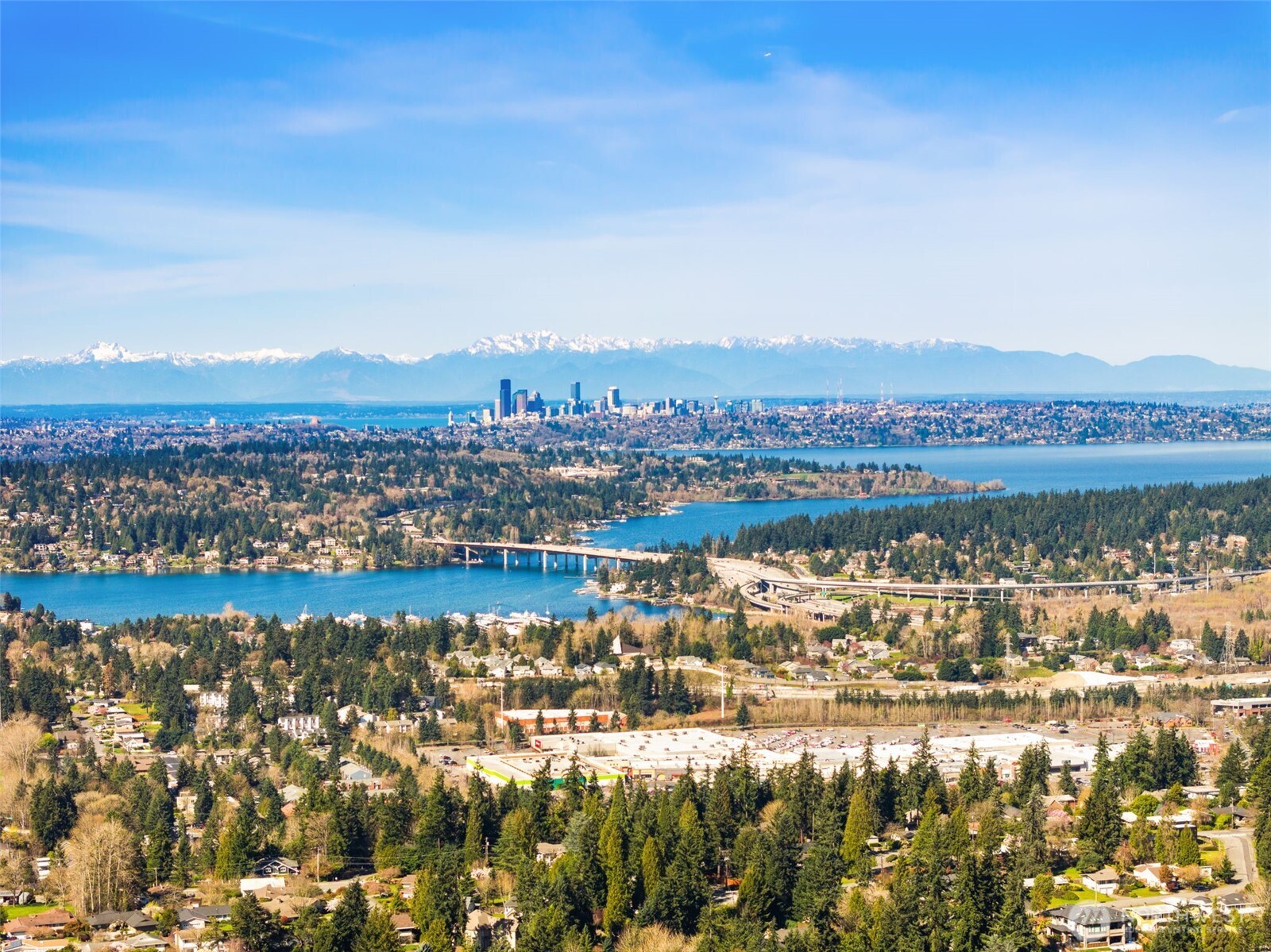 14108 SE 44th Street , Bellevue, WA 98006