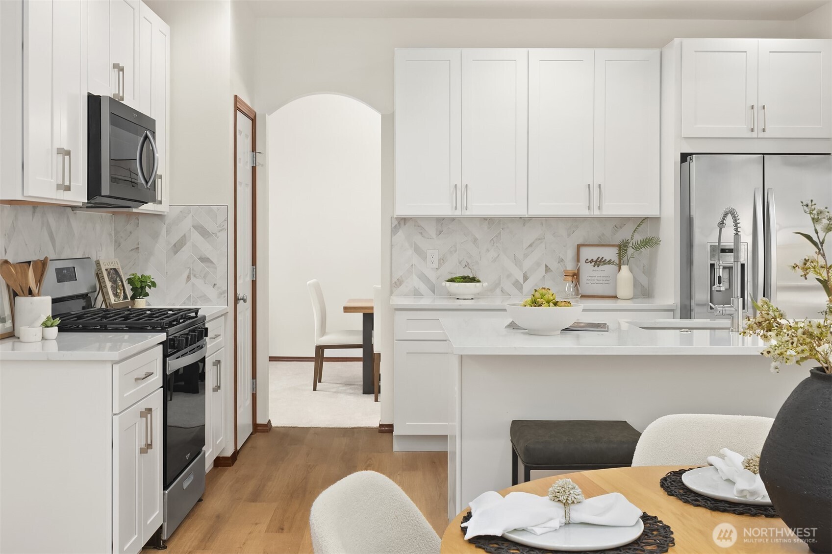 12871 NE 198th Place , Woodinville, WA 98072-8698