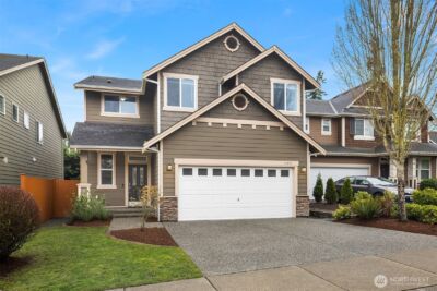 12871 NE 198th Place , Woodinville, WA 98072-8698
