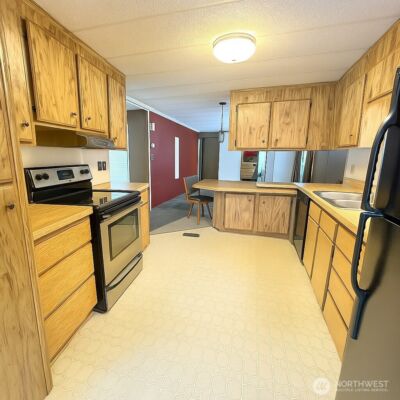 7508 47th Avenue NE #6, Marysville, WA 98270 - Photo 8