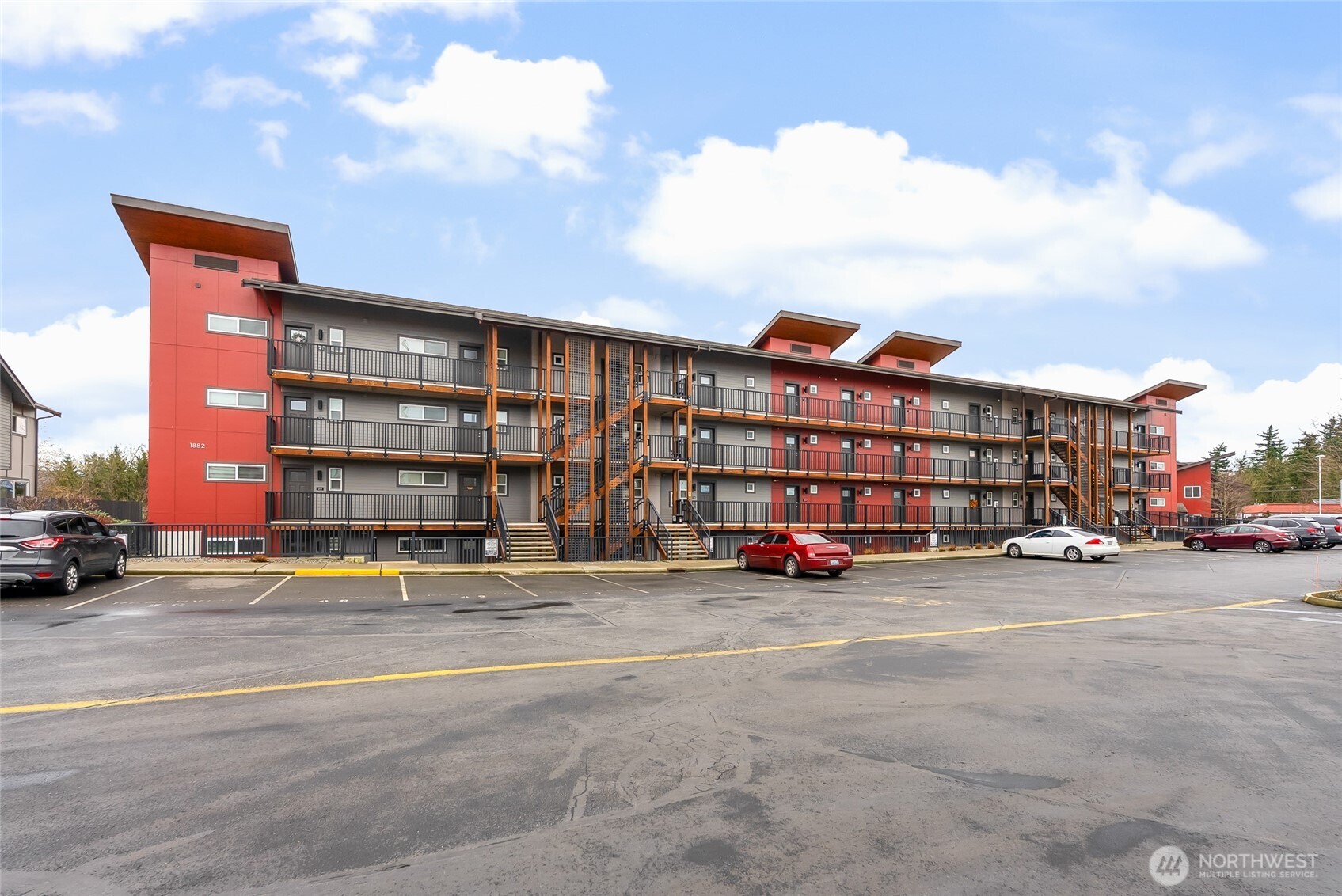 1882 Front Street #302, Lynden, WA 98264