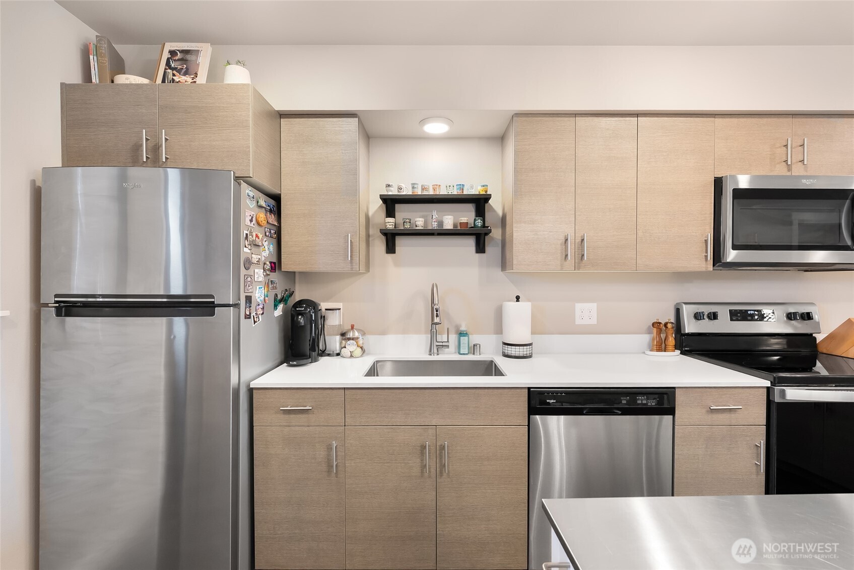 1882 Front Street #302, Lynden, WA 98264