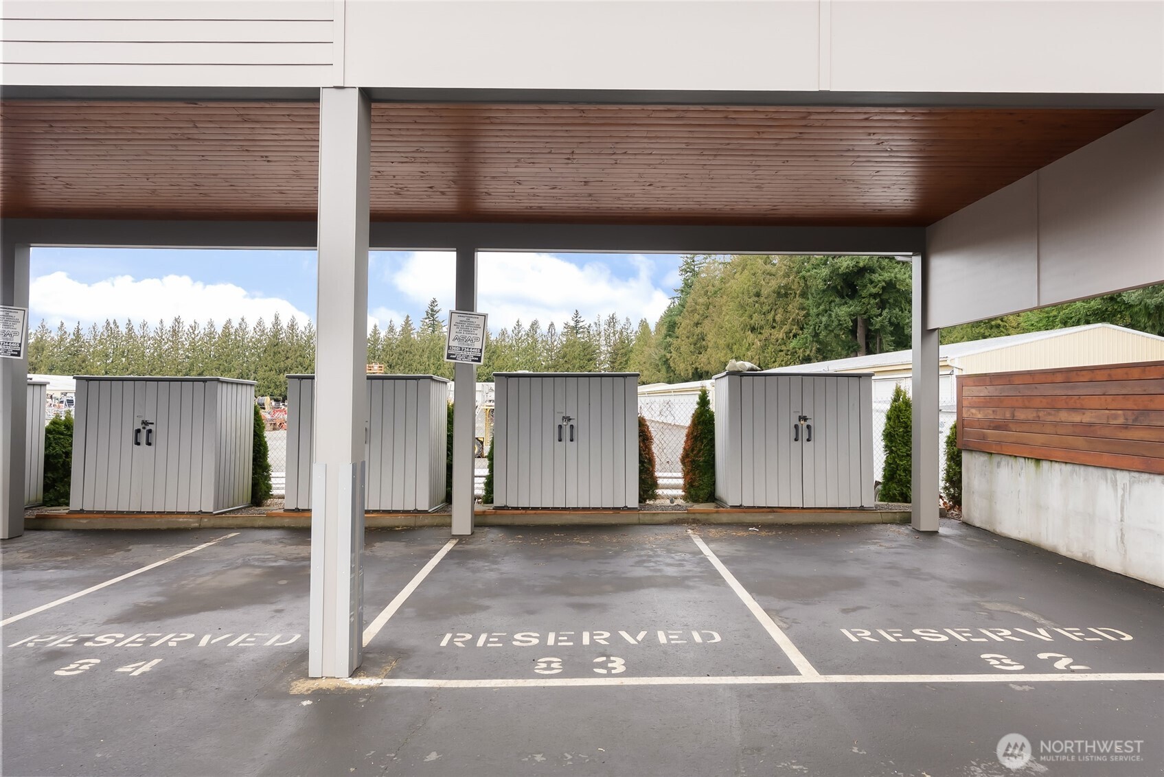 1882 Front Street #302, Lynden, WA 98264