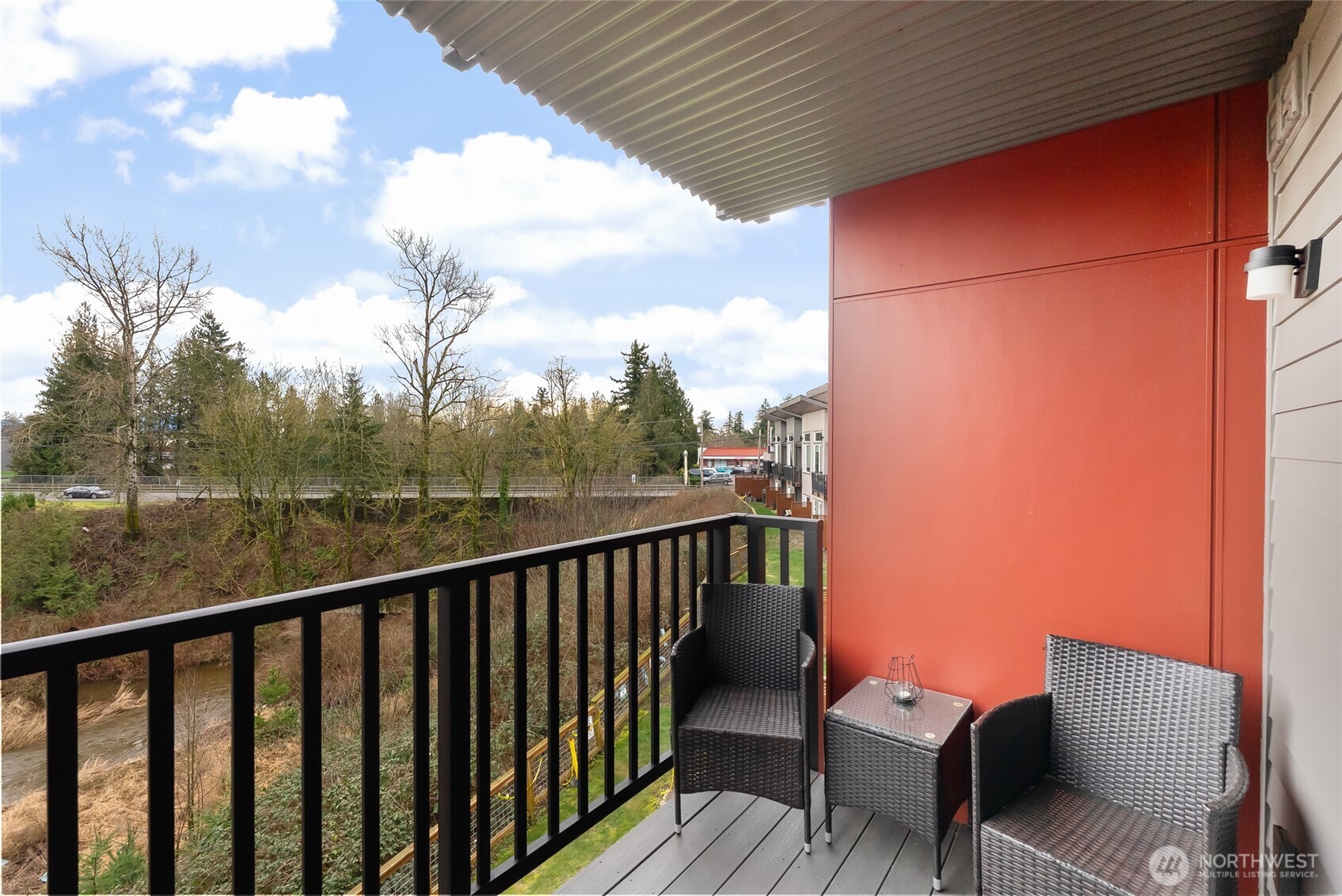 1882 Front Street #302, Lynden, WA 98264