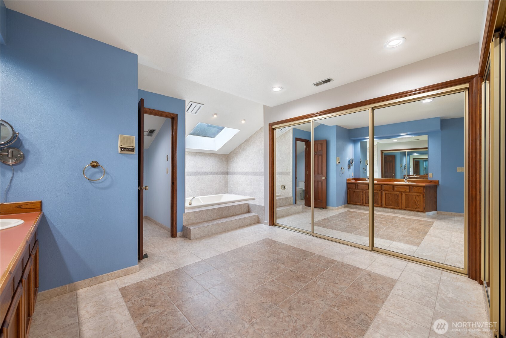 12 City View Boulevard , Longview, WA 98632