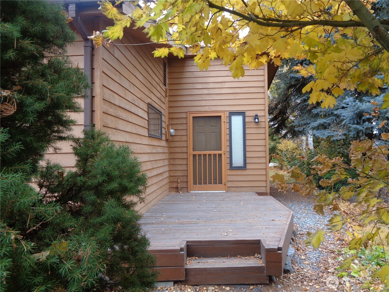 319 Oak Street , Omak, WA 98841