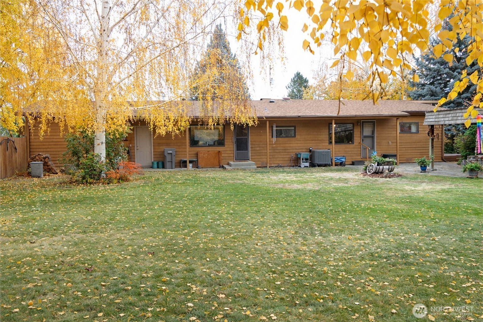 319 Oak Street , Omak, WA 98841