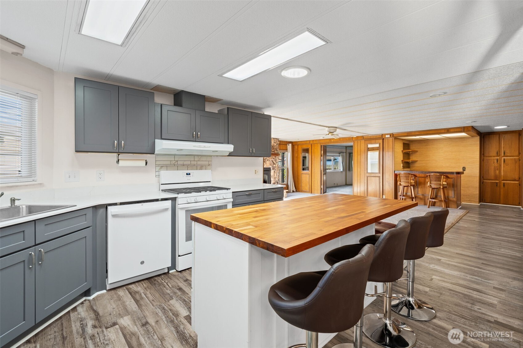 1402 22nd Street NE #454, Auburn, WA 98002