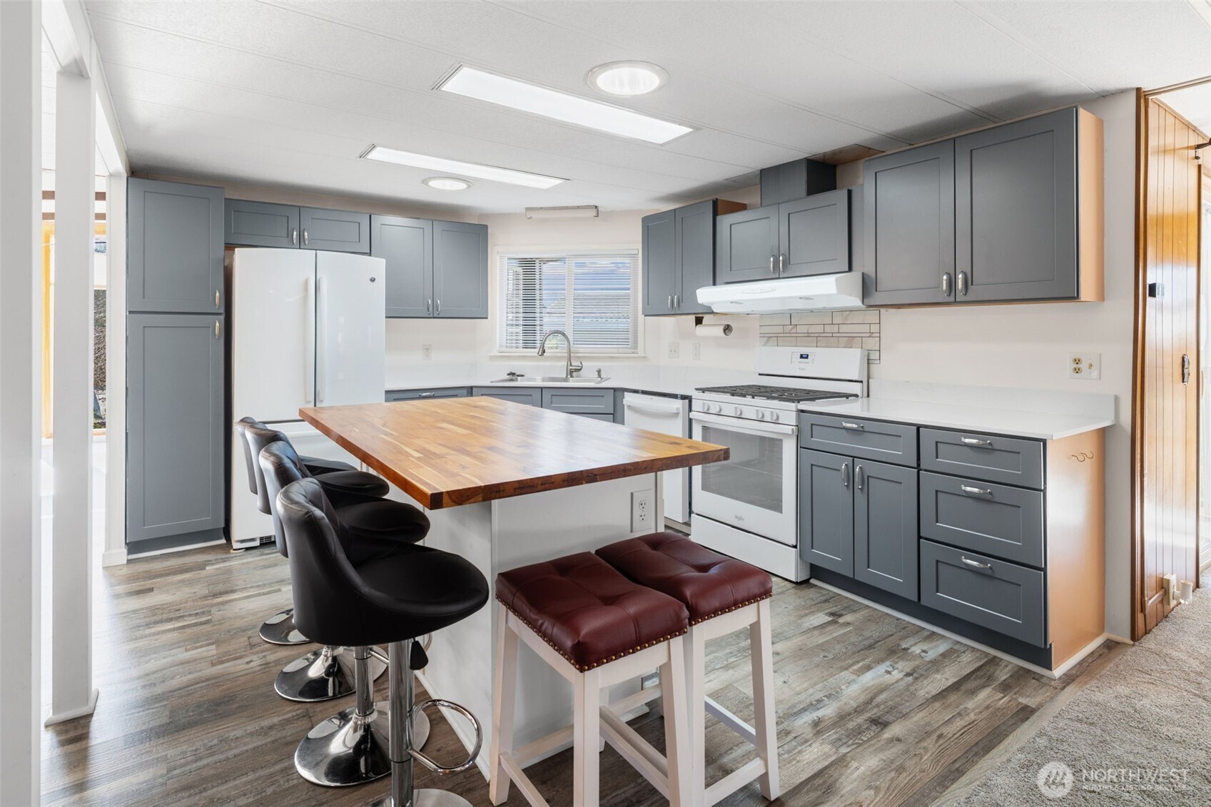 1402 22nd Street NE #454, Auburn, WA 98002