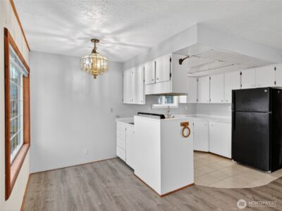 310 Washington Avenue N, Long Beach, WA 98631 - Photo 10