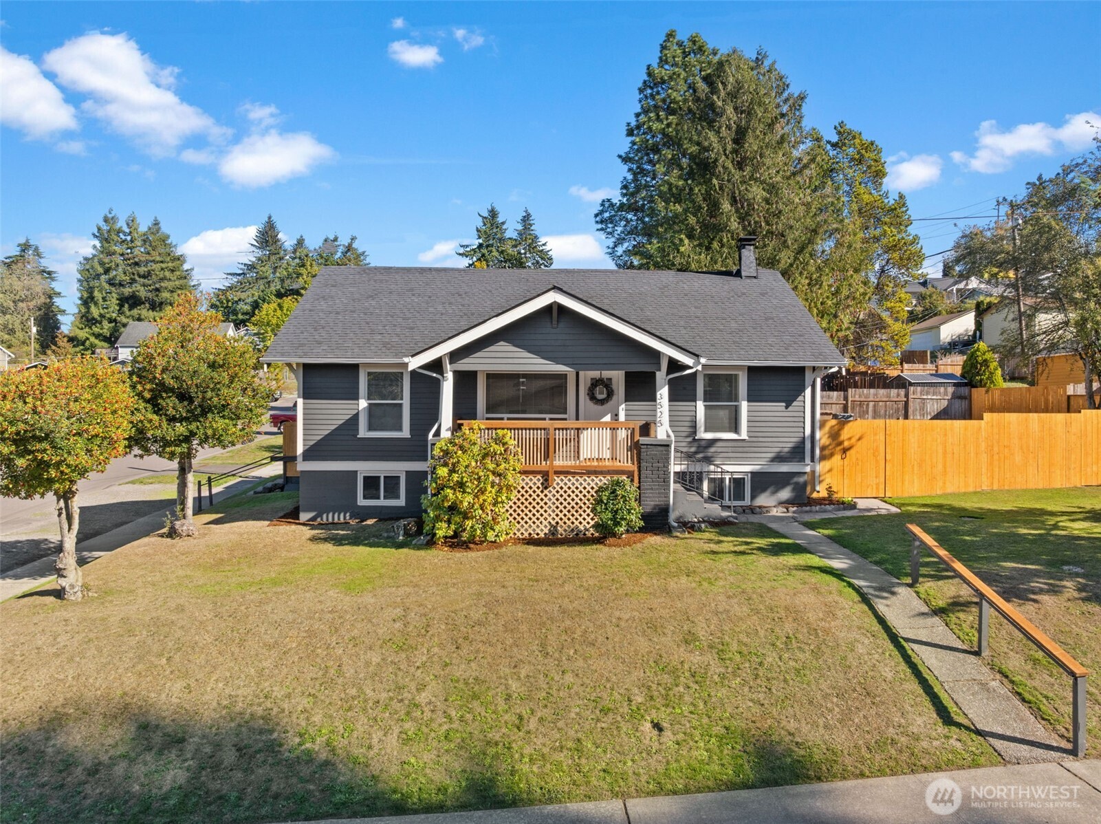 3525 E T Street , Tacoma, WA 98404