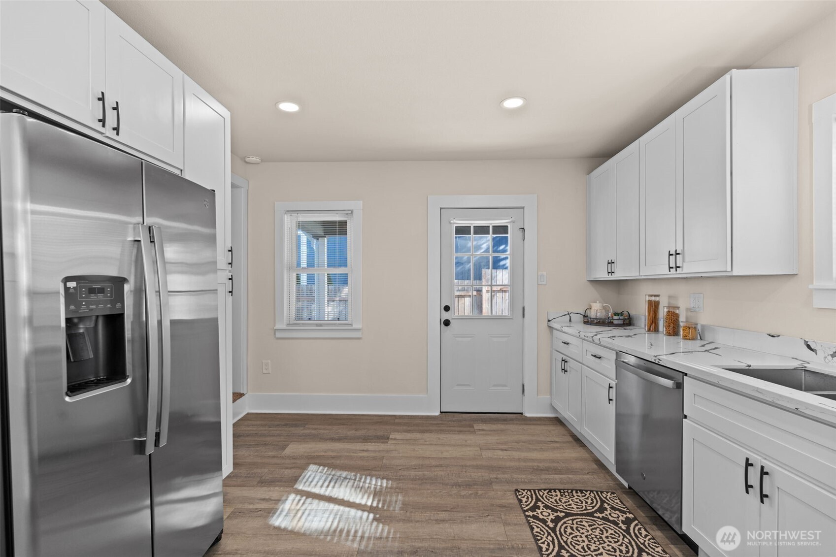 3525 E T Street , Tacoma, WA 98404